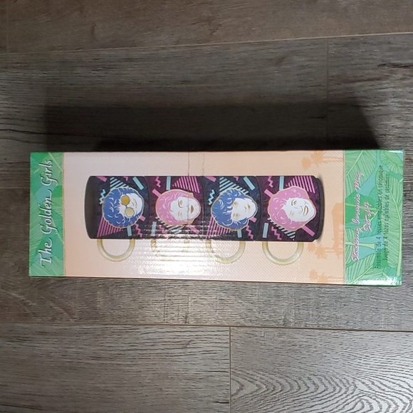 Golden Girls Stacking Ceramic Mugs Set of 4 - Picture 5 of 12